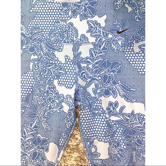 Nike Dri-FIT Floral Lace Print Leggings Sz L - Picture 4 of 6